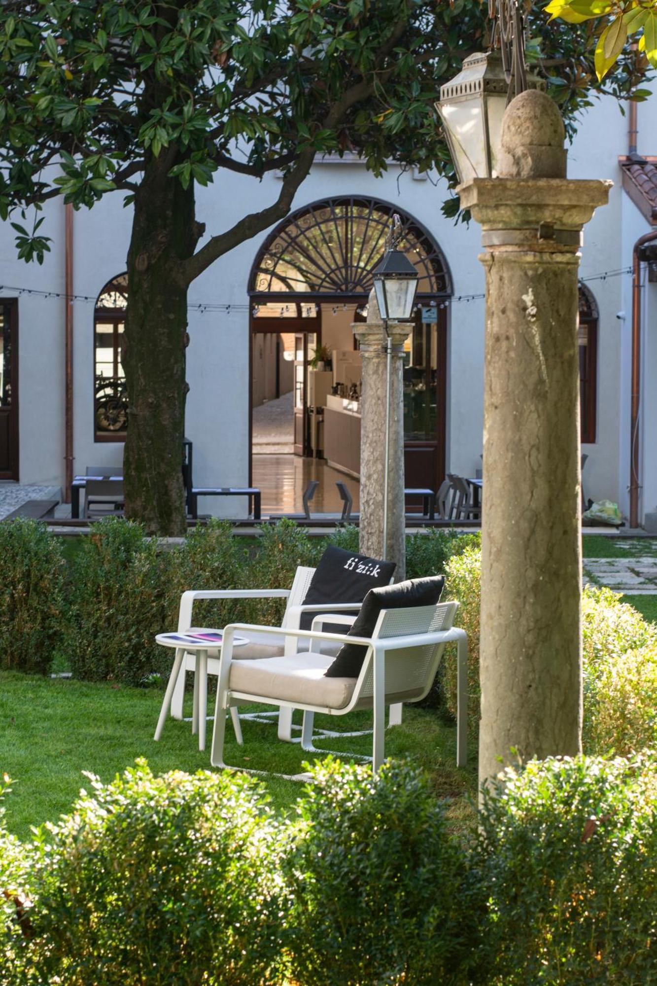 Bed and Breakfast Bassano Club House à Bassano del Grappa Extérieur photo